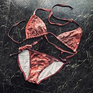 Collectors Comic-Con guts horror bikini. 4 made!